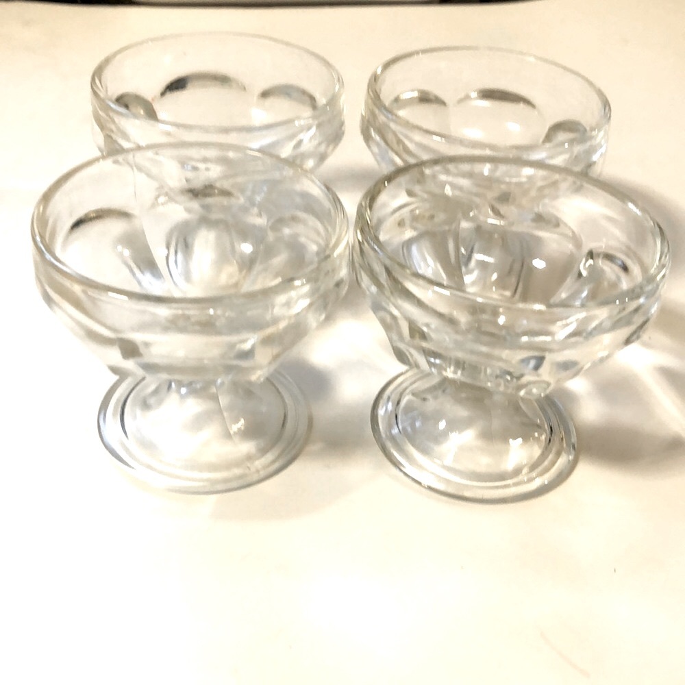 Vintage Small Dessert or Sundae bowls 🍨